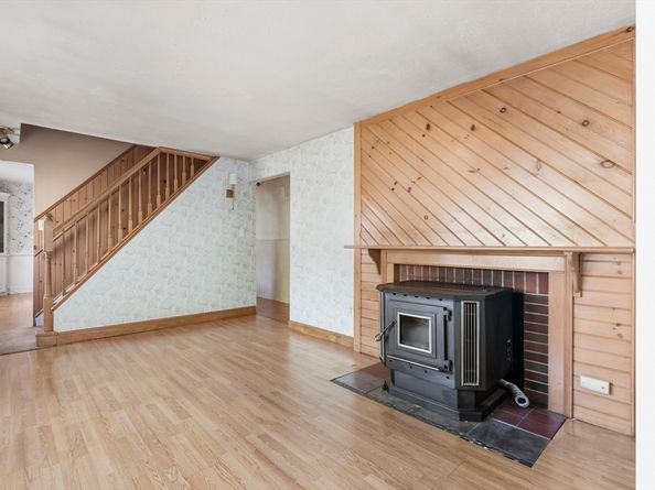14 Alandale Pkwy, Norwood MA 02062