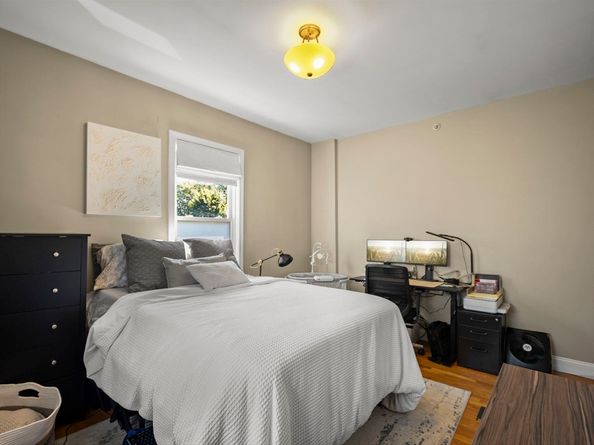 131 Derby St. 3R, Salem MA 01970