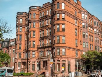 362 Commonwealth Ave