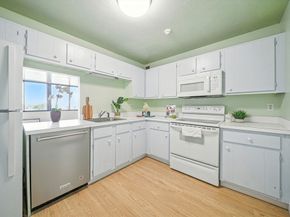 77 Adams St 610, Quincy MA 02169