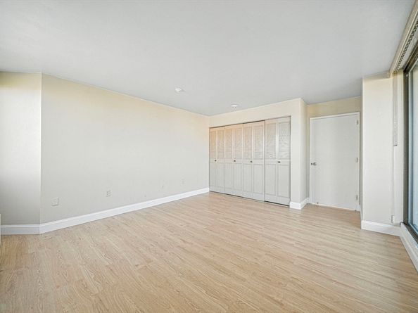 77 Adams St 610, Quincy MA 02169