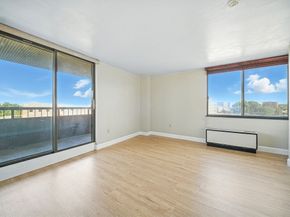 77 Adams St 610, Quincy MA 02169