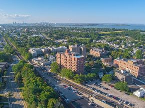 77 Adams St 610, Quincy MA 02169
