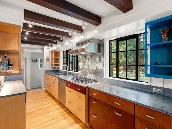 1 Aberdeen Road, Weston MA 02493