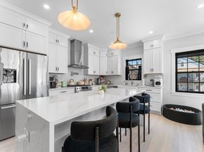 11 Lowell St B, Arlington MA 02476