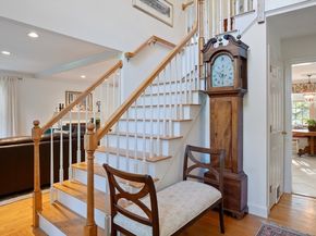27 Rivercrest Dr, West Newbury MA 01985
