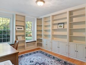 27 Rivercrest Dr, West Newbury MA 01985