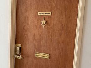 200 Cove Way 819, Quincy MA 02169