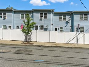 250 Congress Ave 40, Chelsea MA 02150