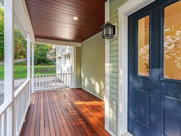 83 Eliot St, Natick MA 01760