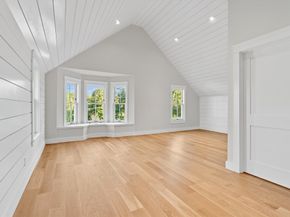 83 Eliot St, Natick MA 01760