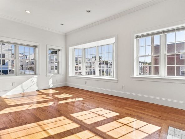 823 East Sixth Street 3, Boston MA 02127