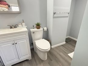 109 Oak St, Clinton MA 01510