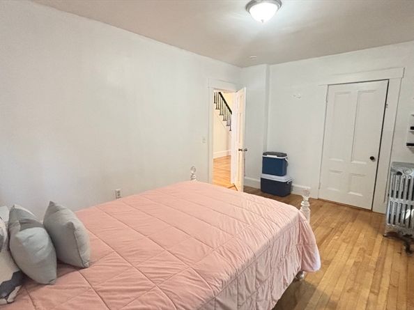 109 Oak St, Clinton MA 01510