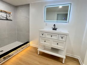 109 Oak St, Clinton MA 01510