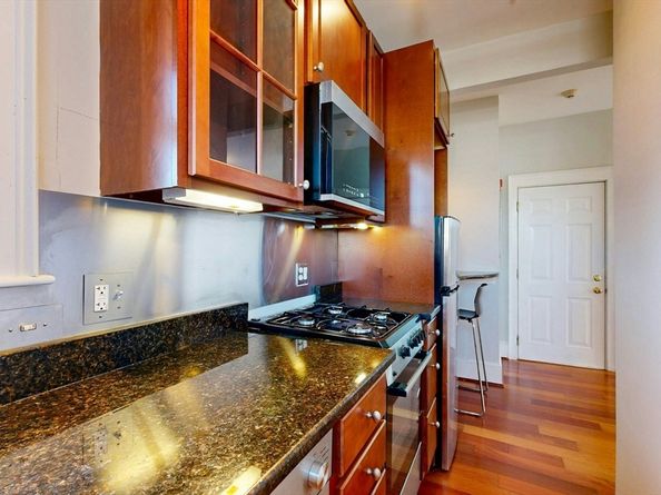 75 Burbank St 501, Boston MA 02115