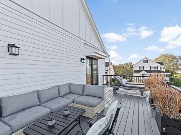 5 Vernon Avenue, Hull MA 02045