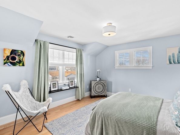 5 Vernon Avenue, Hull MA 02045