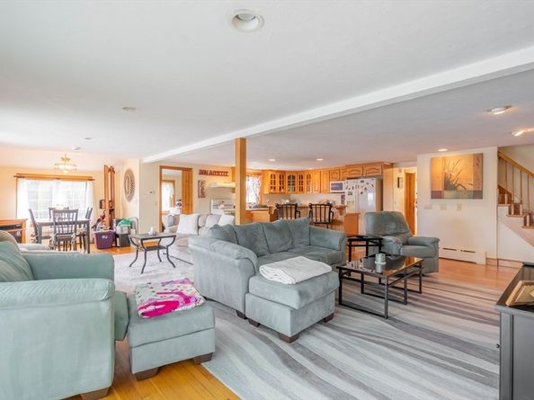 47 Lakeshore Drive, Spencer MA 01562
