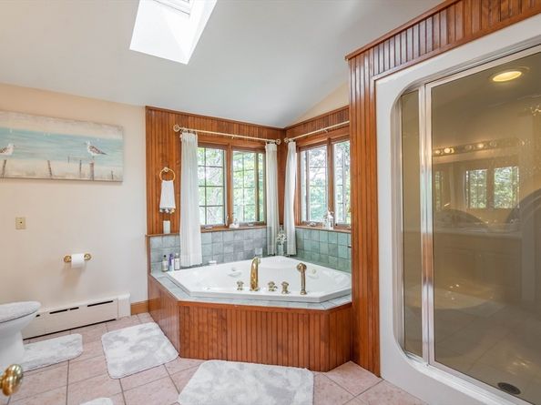 47 Lakeshore Drive, Spencer MA 01562