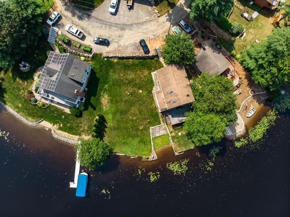 47 Lakeshore Drive, Spencer MA 01562