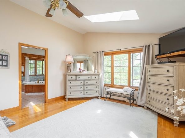 47 Lakeshore Drive, Spencer MA 01562