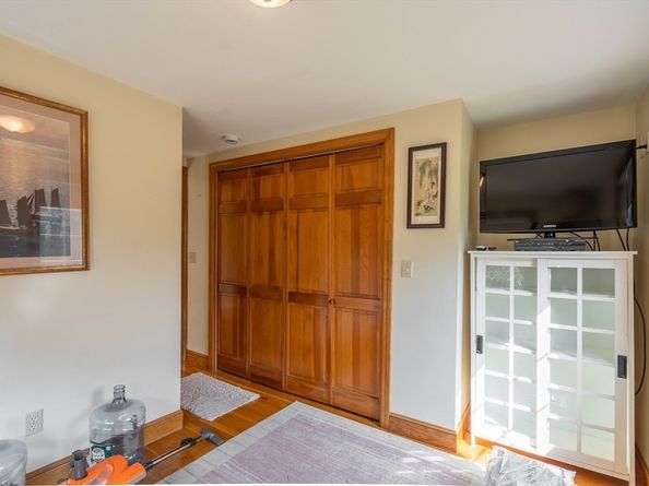 47 Lakeshore Drive, Spencer MA 01562