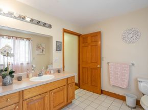 47 Lakeshore Drive, Spencer MA 01562