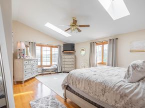 47 Lakeshore Drive, Spencer MA 01562