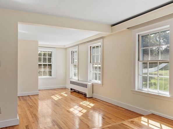 519 Essex St, Saugus MA 01906