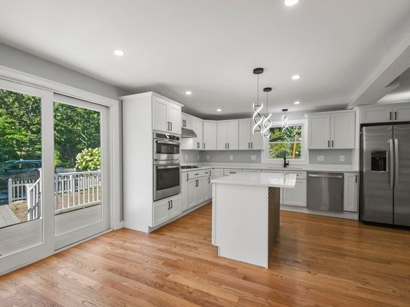 56 Grove Avenue, Wilmington MA 01887