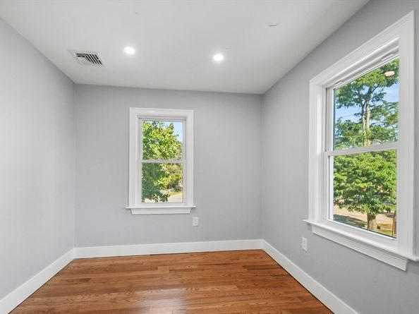 56 Grove Avenue, Wilmington MA 01887