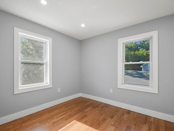 56 Grove Avenue, Wilmington MA 01887