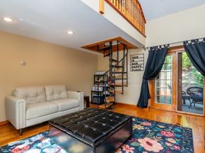 8 Old Fisher Ln, Walpole MA 02081