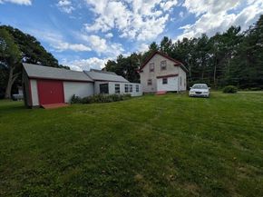 66 Brookfield Rd, Charlton MA 01507