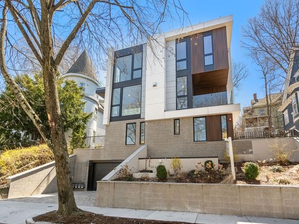 57 University Road 3, Brookline MA 02445