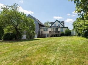 64 Centre Ave 1, Abington MA 02351