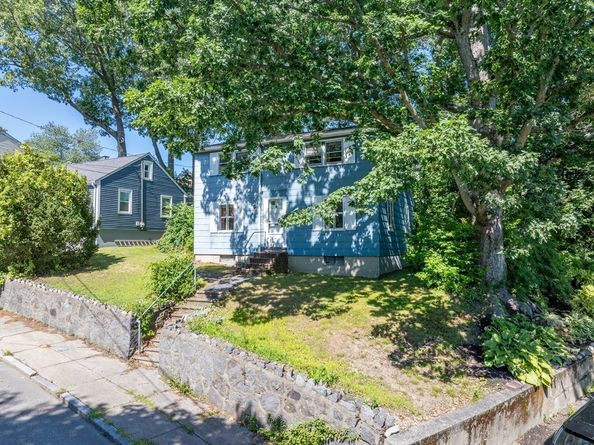 30 Macdonald St, Boston MA 02136