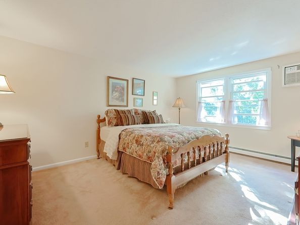 365 Washington St 4, Norwood MA 02062