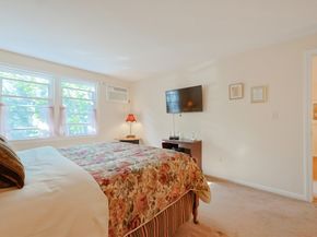 365 Washington St 4, Norwood MA 02062