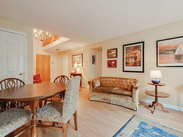 365 Washington St 4, Norwood MA 02062