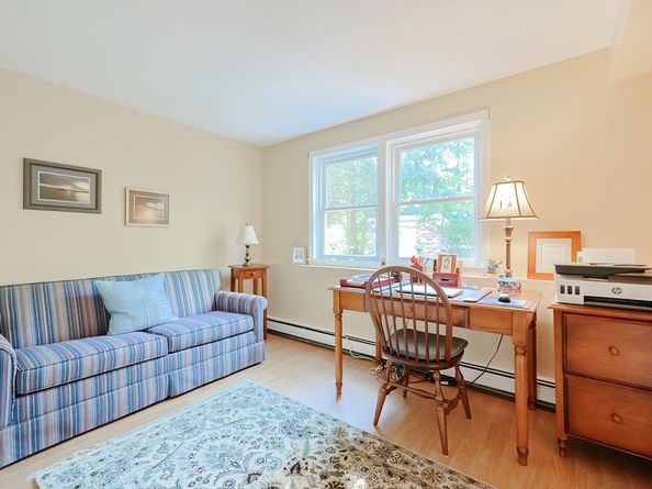 365 Washington St 4, Norwood MA 02062