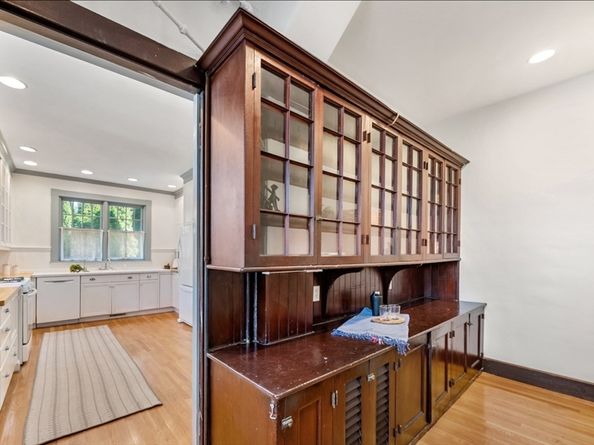 14 Irving St, Brookline MA 02445