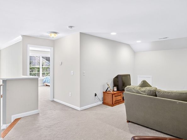 11 Maplewood, Plymouth MA 02360