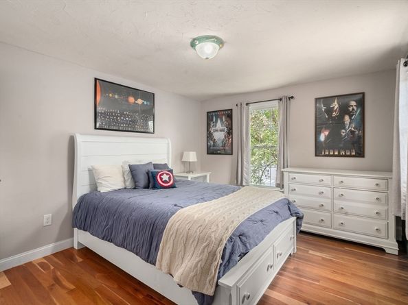 11 E Evergreen Rd, Natick MA 01760