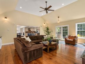 11 E Evergreen Rd, Natick MA 01760