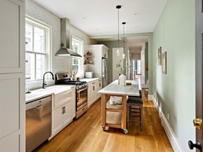 22 Bigelow 2B, Cambridge MA 02139