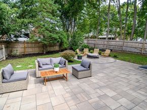 1 Roberts Rd, Wellesley MA 02481