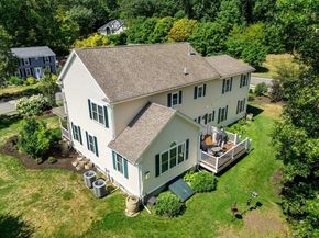 3 Howard St, Ipswich MA 01938