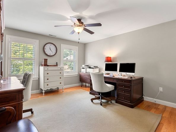 3 Howard St, Ipswich MA 01938